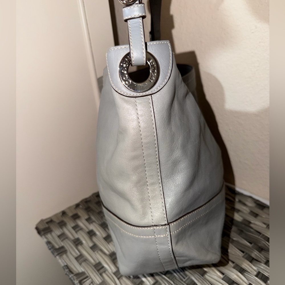 Coach Gray Leatherware Shoulder Bag Bucket Hobo Tattersall Plaid lining Z17197 - Picture 5 of 16